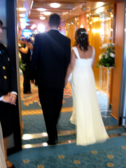 Getting Married Have Your Wedding On A Cruise Ship Unique 